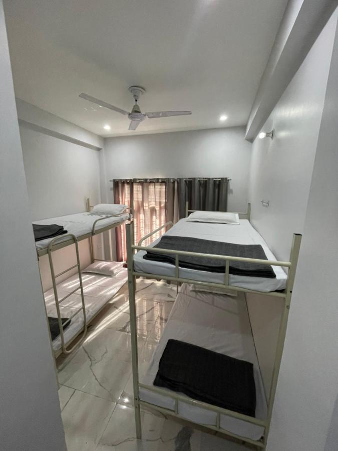 רישיקש Olt Hostel מראה חיצוני תמונה