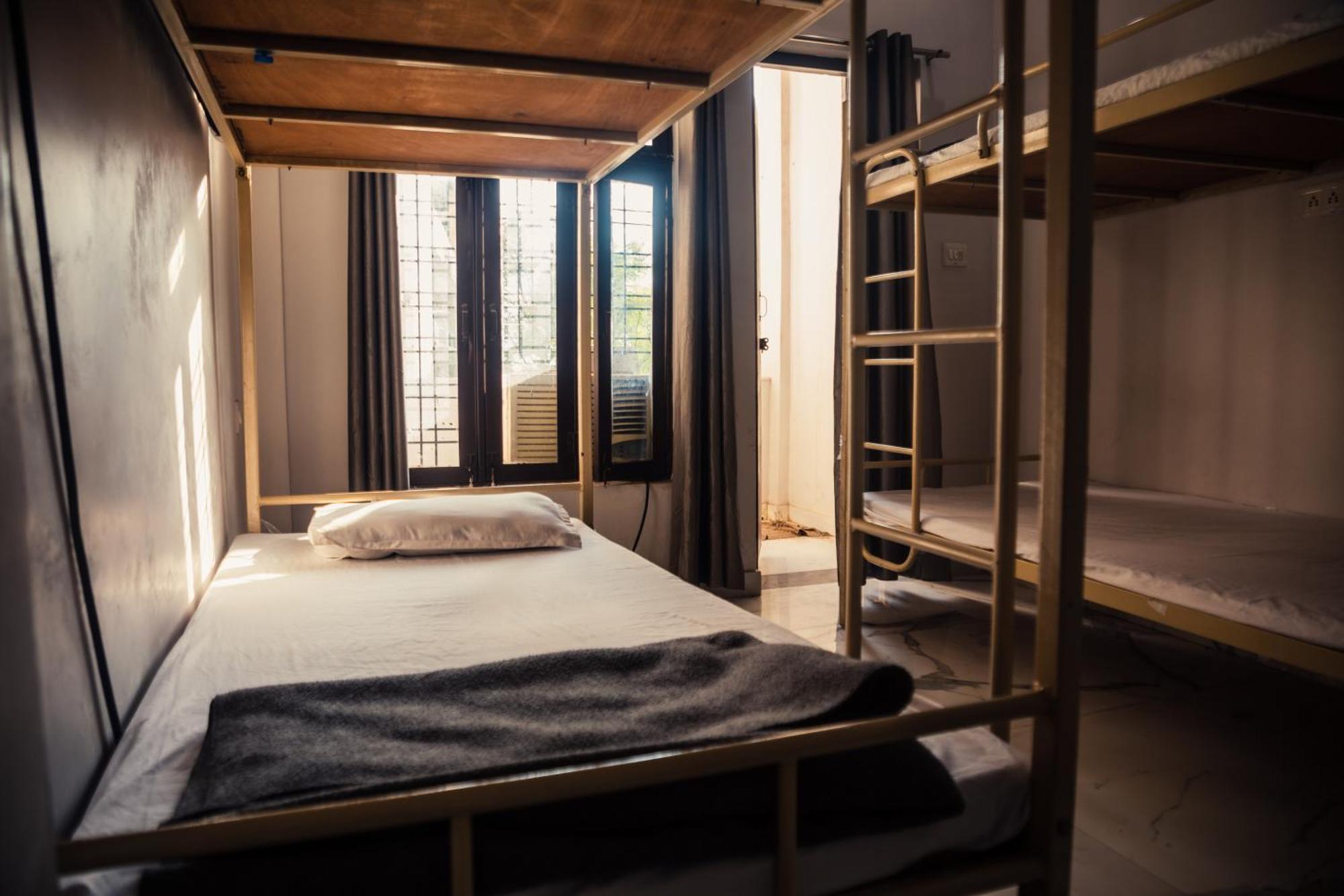 רישיקש Olt Hostel מראה חיצוני תמונה